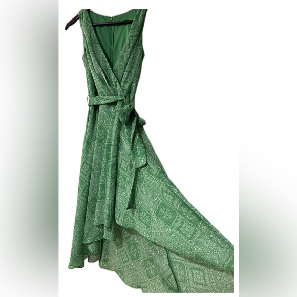 Tommy Hilfiger Women’s Sleeveless Dress. New Leaf/Ivory. - Picture 7 of 10